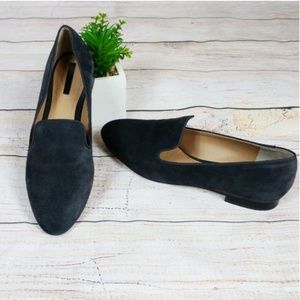 Tahari Frankie Velvet Loafer